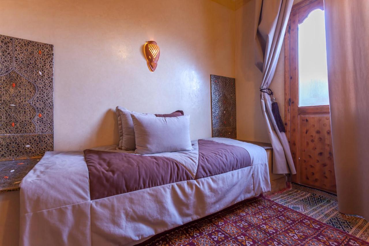 Bed and Breakfast Kasbah Tizzarouine Boumalne Dades Екстер'єр фото