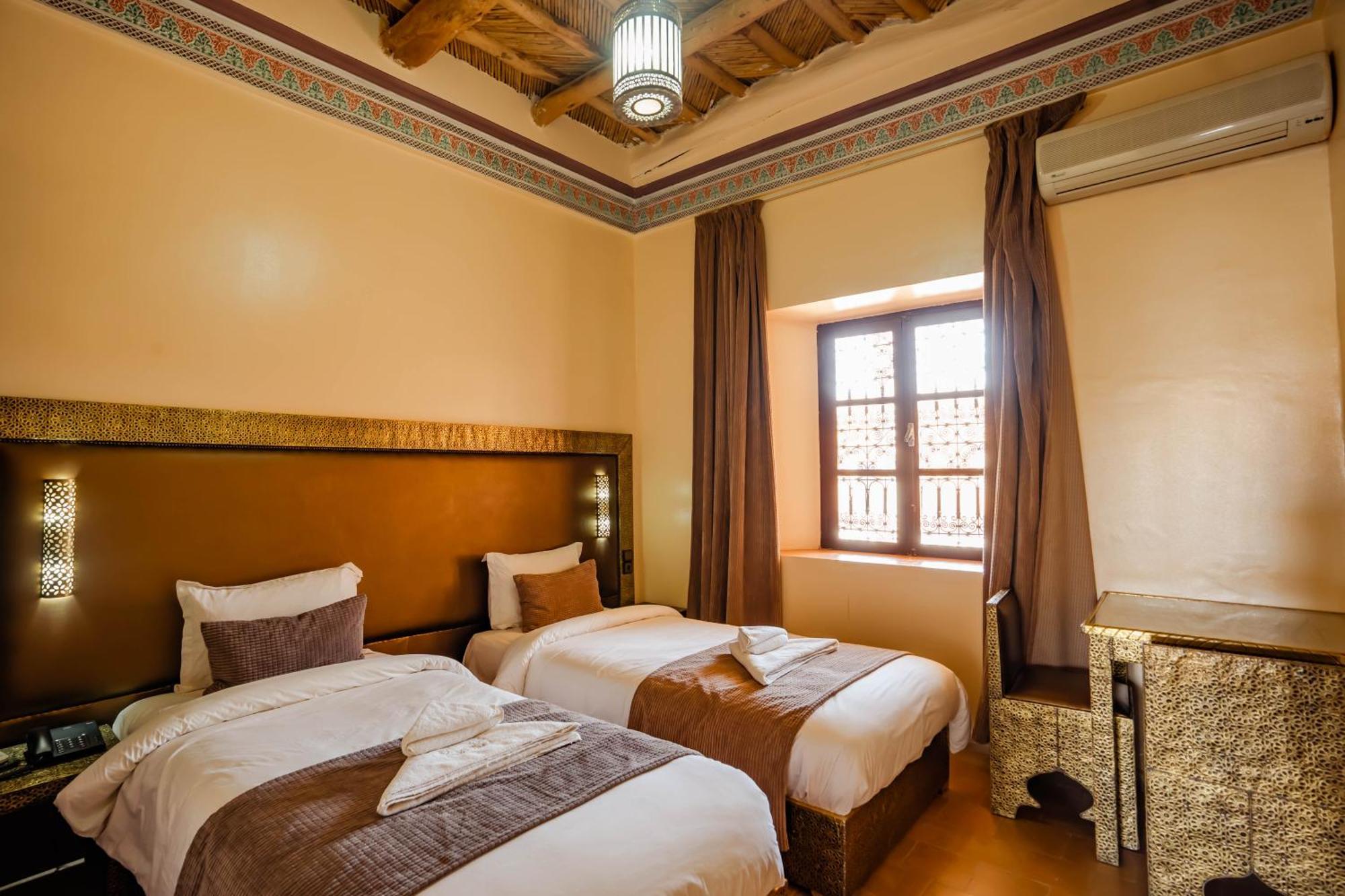 Bed and Breakfast Kasbah Tizzarouine Boumalne Dades Екстер'єр фото