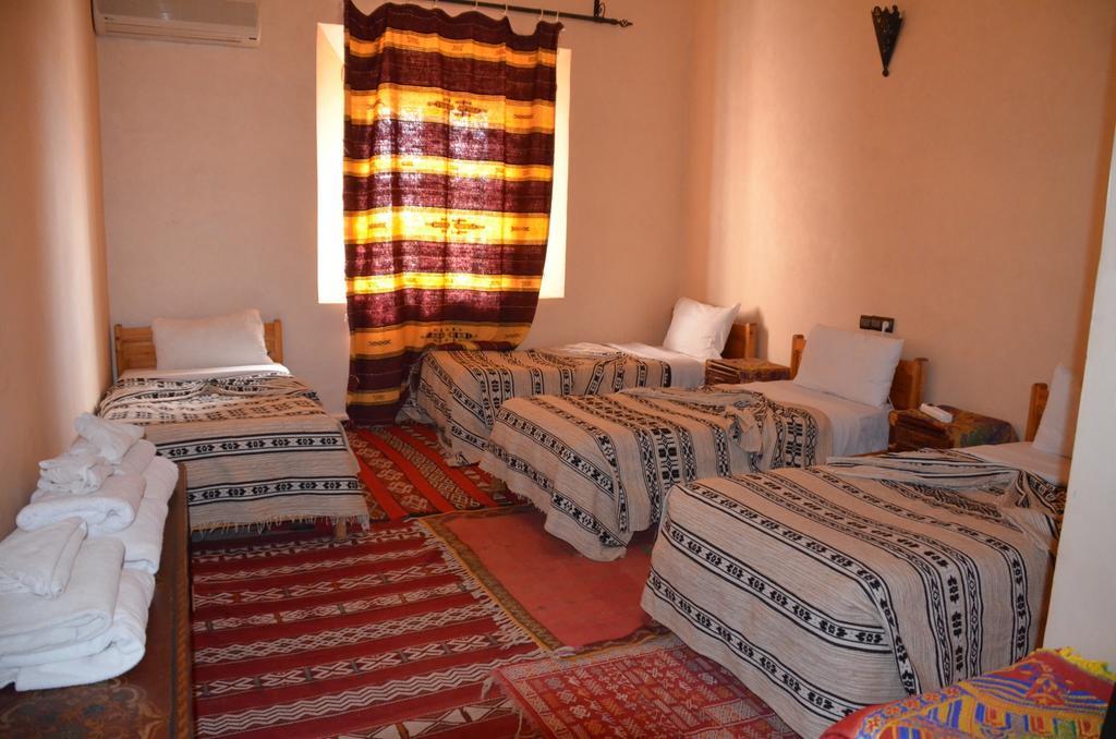 Bed and Breakfast Kasbah Tizzarouine Boumalne Dades Номер фото